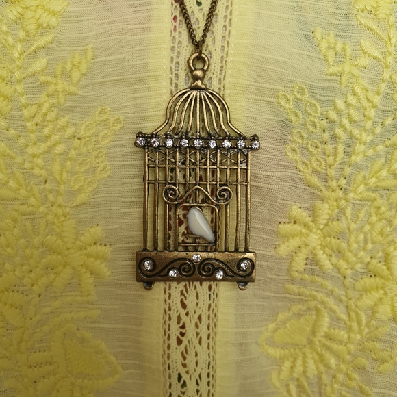Birdcage Necklace - Picture 7 of 10